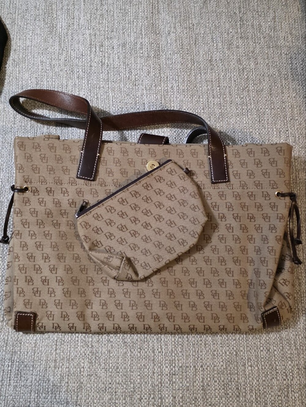vintage Dooney & Bourke Anniversary Signature Tote